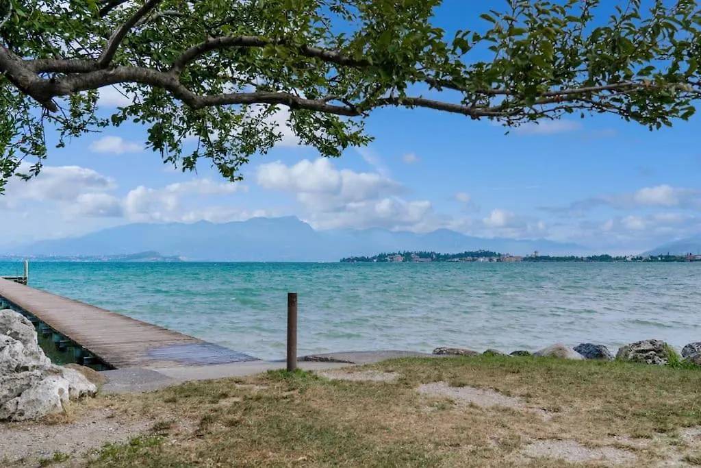 Brema Beach Dream - New Stilish Apartment Sirmione Italien