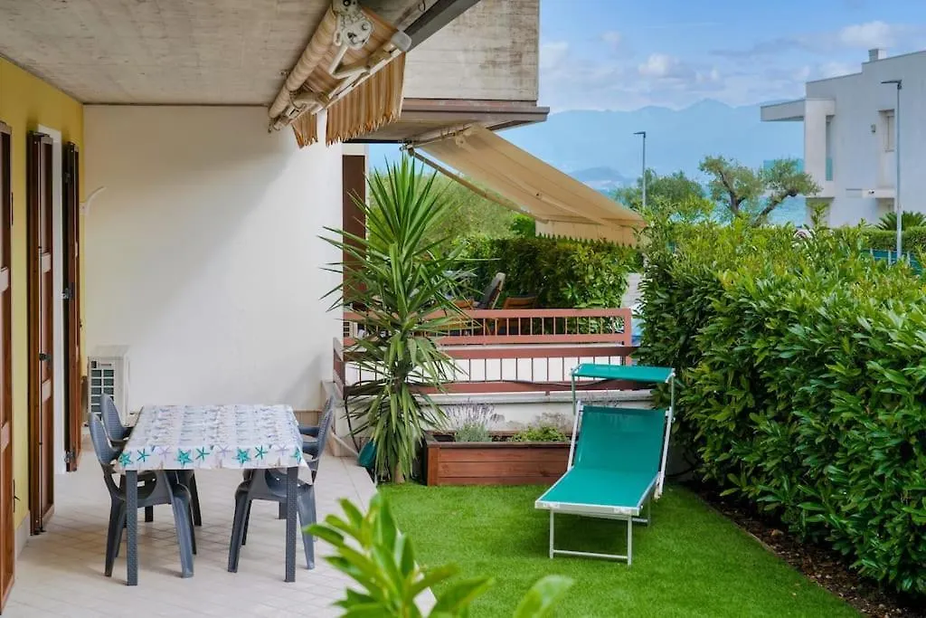 Brema Beach Dream - New Stilish Apartment Σιρμιόνε